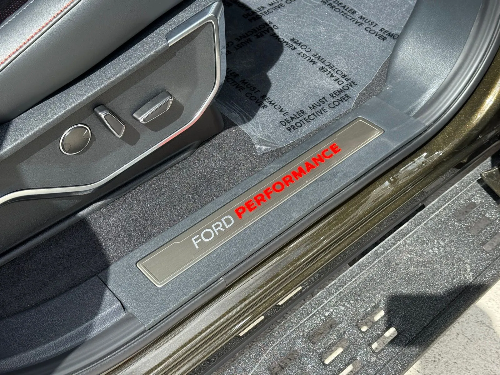 2026 Ford F-150 Raptor - Photo 34