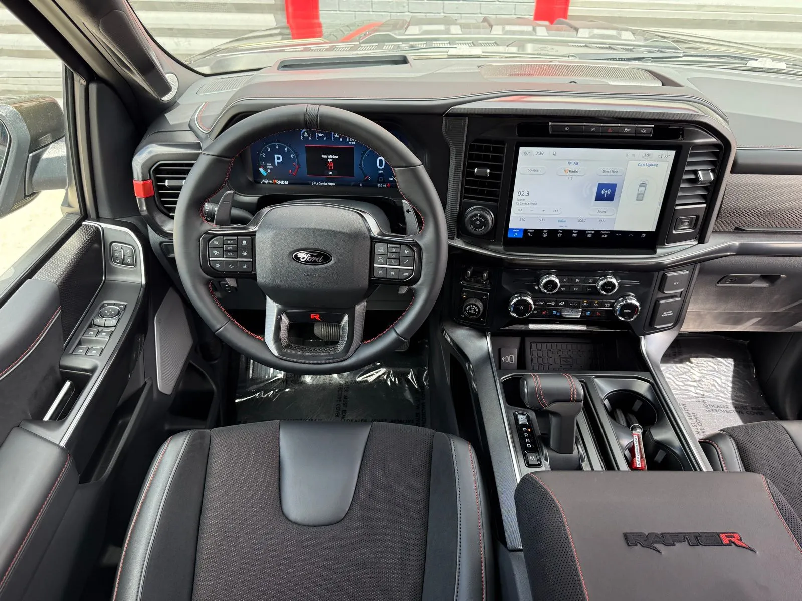 2026 Ford F-150 Raptor - Photo 35