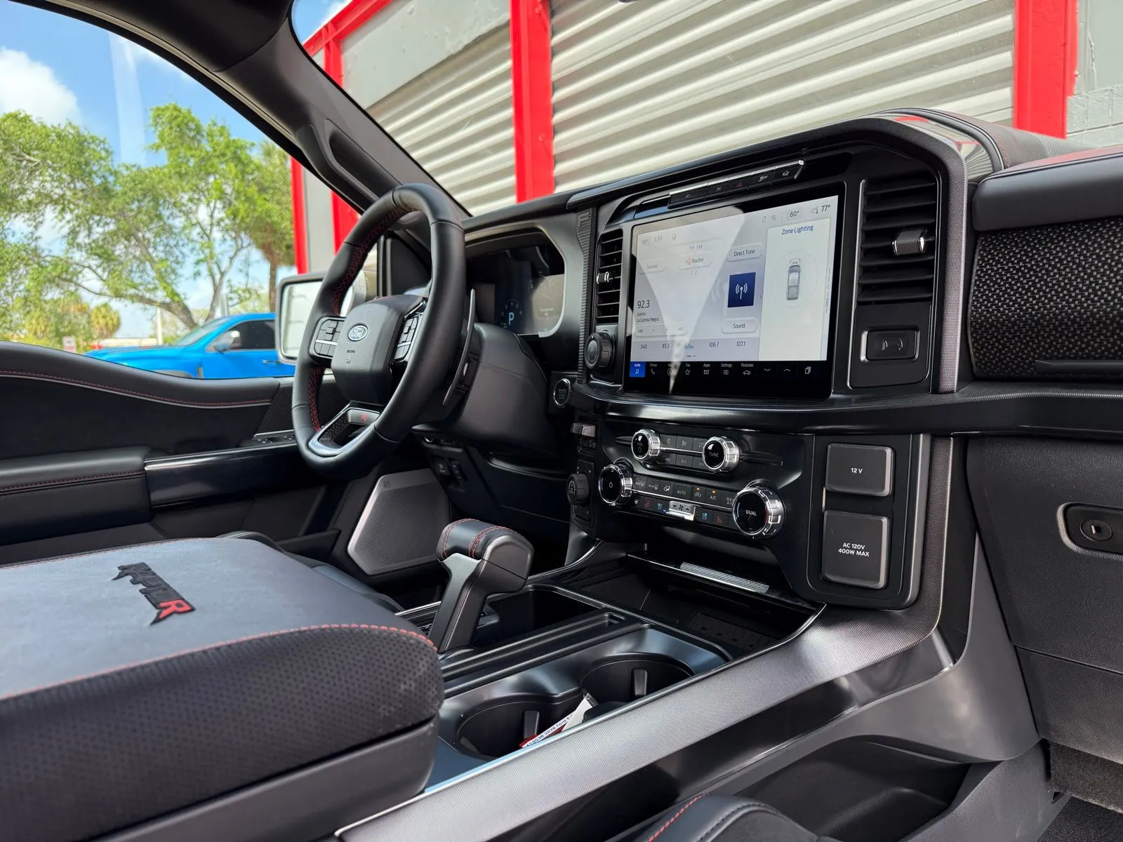 2026 Ford F-150 Raptor - Photo 31