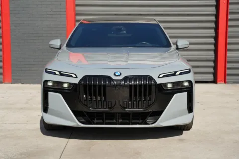 Photos of 2023 BMW 7 Series 760i xDrive for sale in Hollywood, FL at Gravity Autos Hollywood