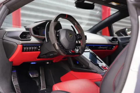 More photos of 2021 Lamborghini Huracan EVO at Gravity Autos Hollywood, FL