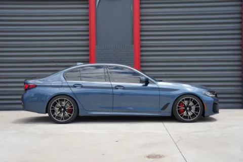 Photos of 2023 BMW 5 Series M550i xDrive for sale in Hollywood, FL at Gravity Autos Hollywood