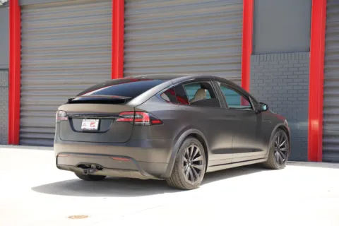 More photos of 2022 Tesla Model X at Gravity Autos Hollywood, FL