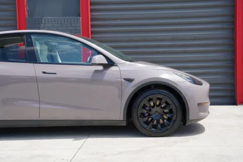 Another view of 2020 Tesla Model Y Long Range for sale in Hollywood, FL at Gravity Autos Hollywood