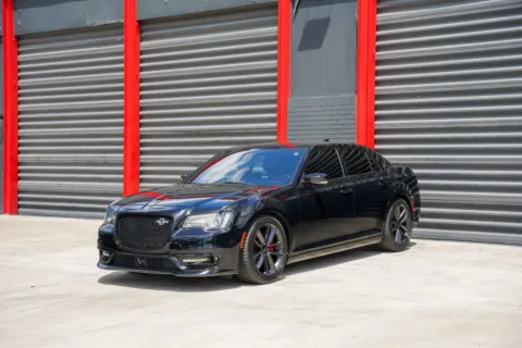 Black 2023 Chrysler 300 C for sale in Hollywood, FL