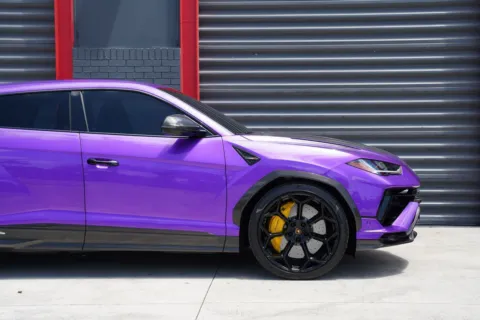 Another view of 2024 Lamborghini Urus Performante for sale in Hollywood, FL at Gravity Autos Hollywood