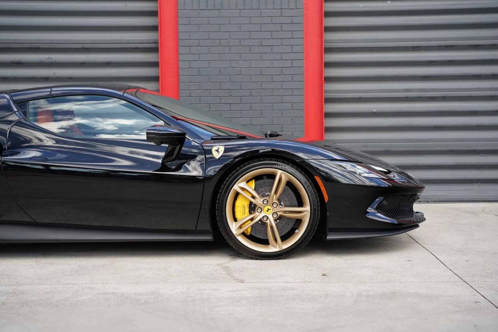 2025 Ferrari 296 Base - Photo 16