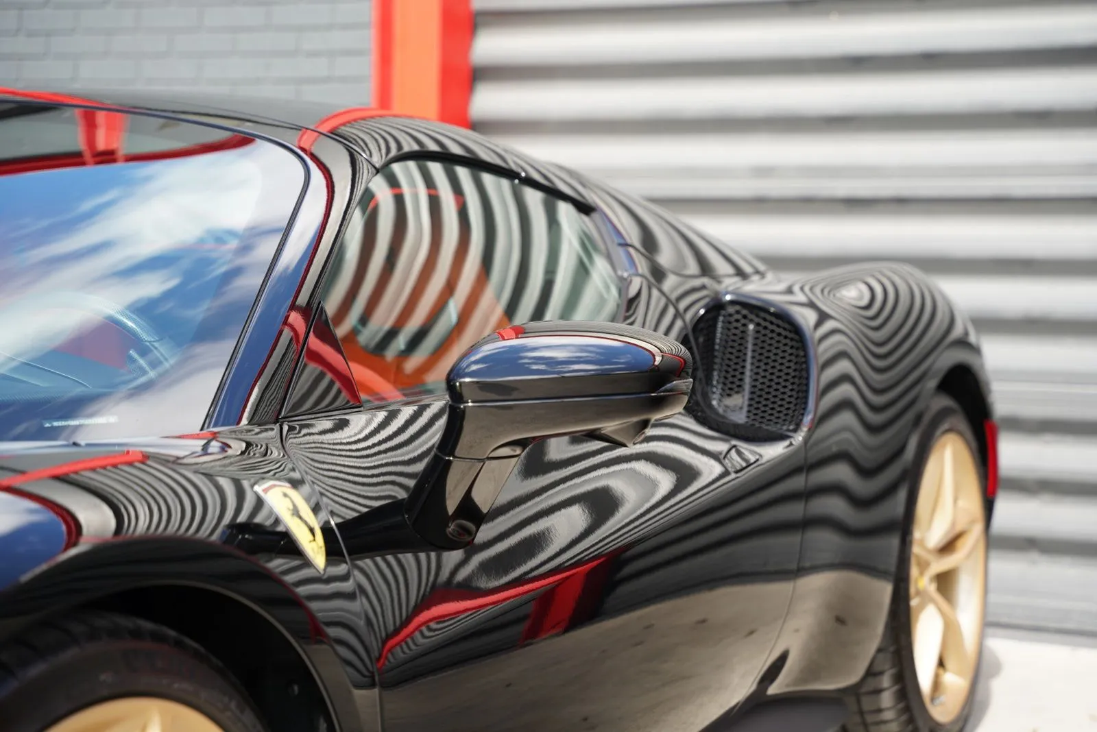 2025 Ferrari 296 Base - Photo 7