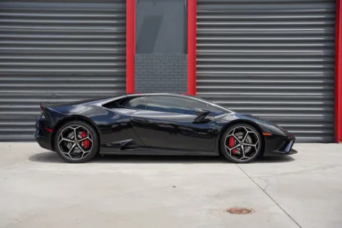 More photos of 2021 Lamborghini Huracan EVO at Gravity Autos Hollywood, FL