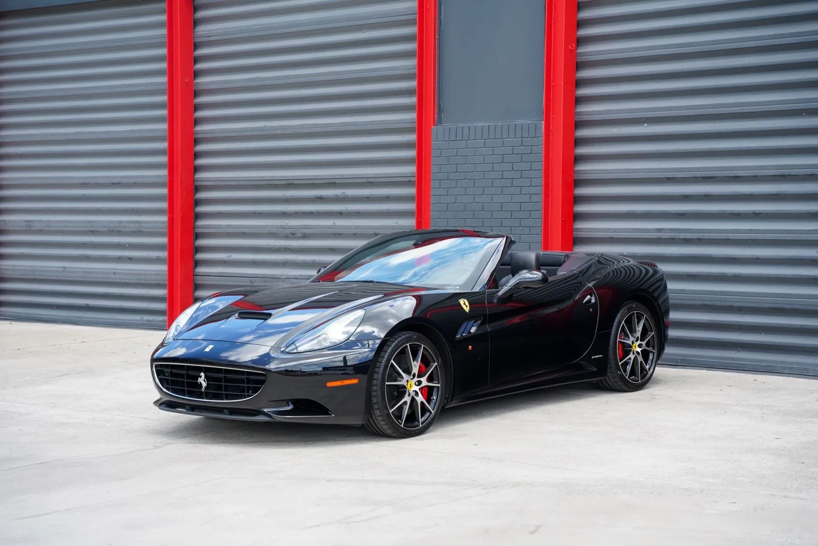 2012 Ferrari California Base