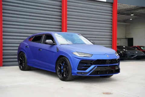Another view of 2020 Lamborghini Urus for sale in Hollywood, FL at Gravity Autos Hollywood