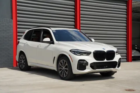 More photos of 2022 BMW X5 sDrive40i at Gravity Autos Hollywood, FL