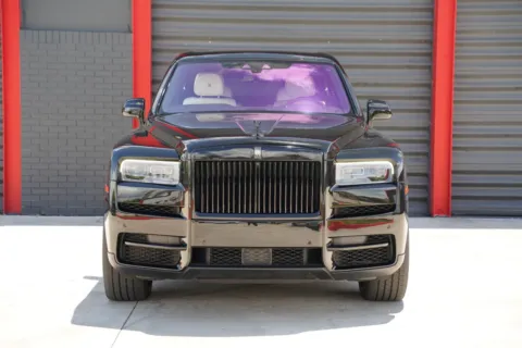 More photos of 2022 Rolls-Royce Cullinan Black Badge at Gravity Autos Hollywood, FL