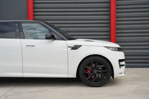 Photos of 2023 Land Rover Range Rover Sport SE Dynamic for sale in Hollywood, FL at Gravity Autos Hollywood