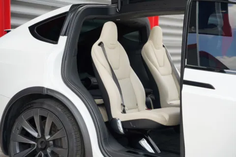 More photos of 2023 Tesla Model X Standard Range at Gravity Autos Hollywood, FL
