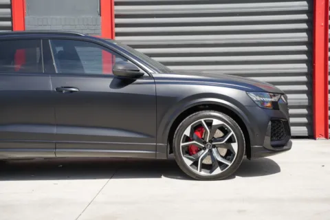 Photos of 2021 Audi RS Q8 4.0T for sale in Hollywood, FL at Gravity Autos Hollywood