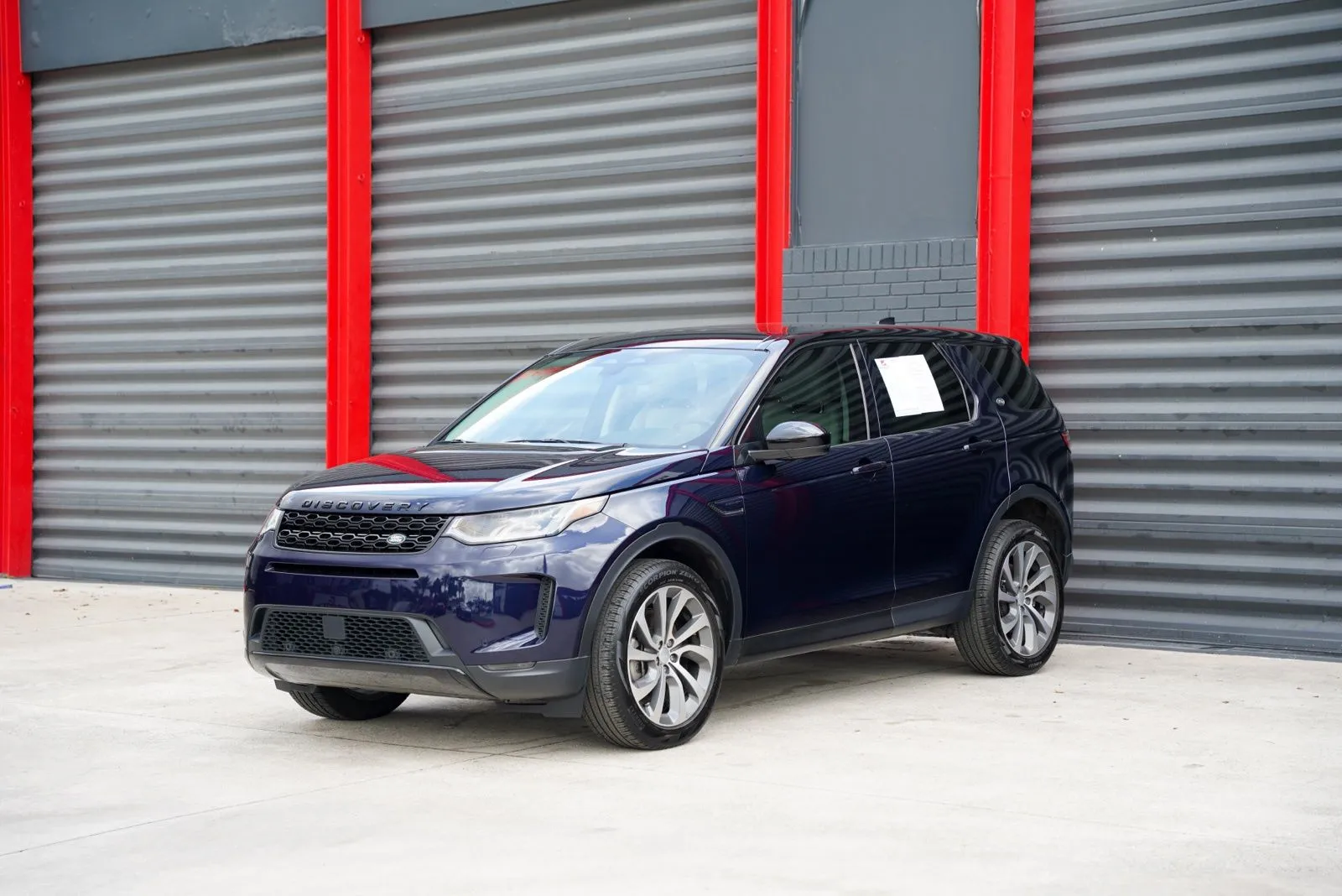 2023 Land Rover Discovery Sport SE