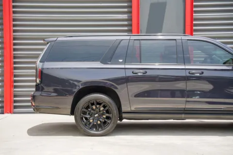 More photos of 2023 Cadillac Escalade ESV Sport Platinum at Gravity Autos Hollywood, FL