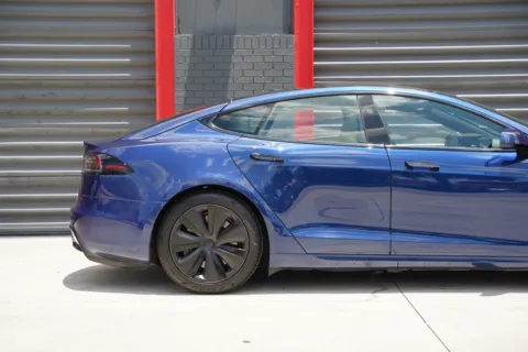 More photos of 2023 Tesla Model S at Gravity Autos Hollywood, FL