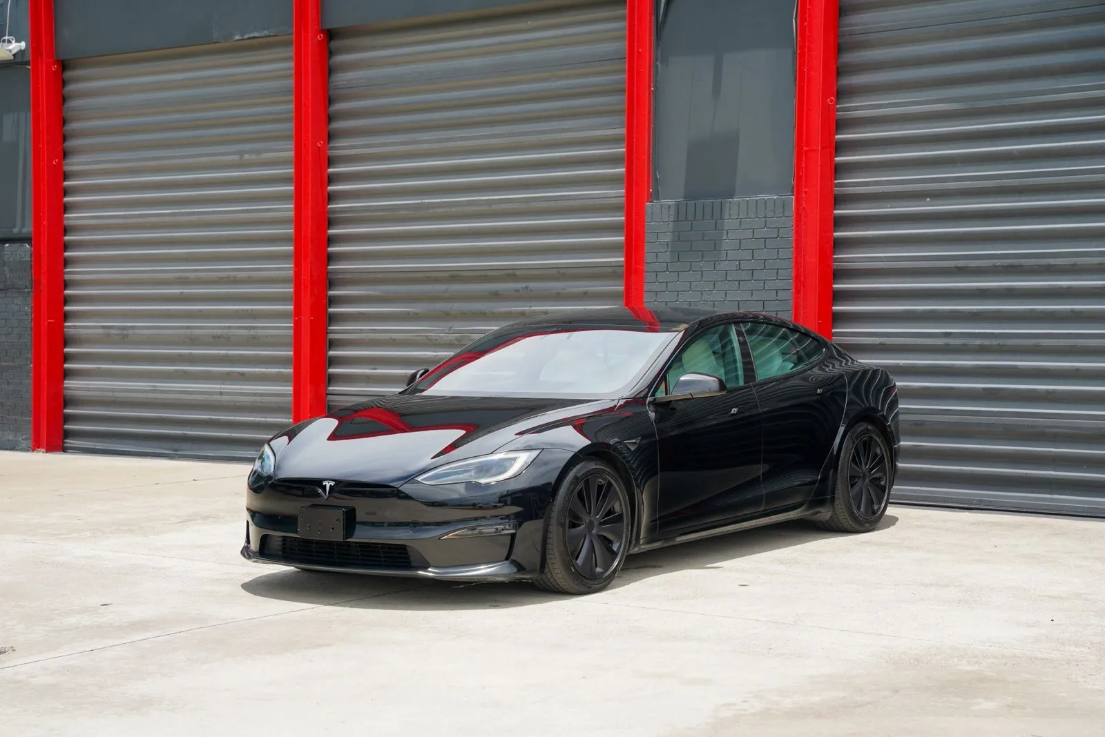 2023 Tesla Model S -'s photo