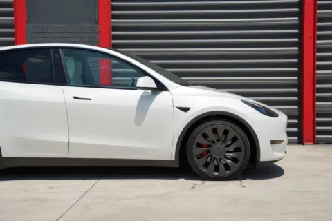 More photos of 2022 Tesla Model Y Performance at Gravity Autos Hollywood, FL