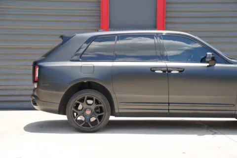 Another view of 2019 Rolls-Royce Cullinan for sale in Hollywood, FL at Gravity Autos Hollywood