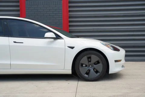 More photos of 2023 Tesla Model 3 at Gravity Autos Hollywood, FL