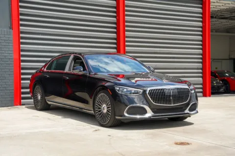 Another view of 2024 Mercedes-Benz S-Class Maybach S 580 for sale in Hollywood, FL at Gravity Autos Hollywood