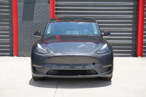 Photos of 2024 Tesla Model Y Standard Range for sale in Hollywood, FL at Gravity Autos Hollywood