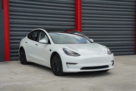 Photos of 2023 Tesla Model 3 for sale in Hollywood, FL at Gravity Autos Hollywood