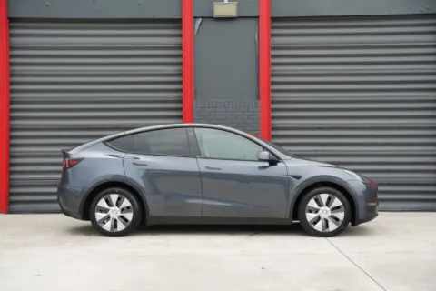 More photos of 2023 Tesla Model Y Long Range at Gravity Autos Hollywood, FL