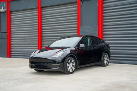 Black 2023 Tesla Model Y Long Range for sale in Hollywood, FL