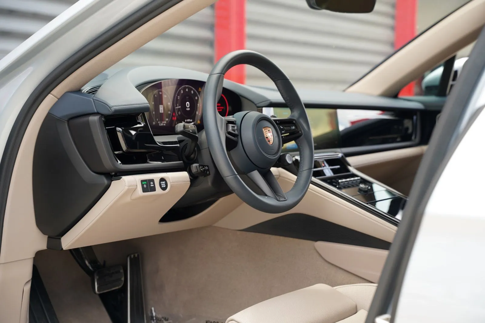 2026 Porsche Panamera Base - Photo 20