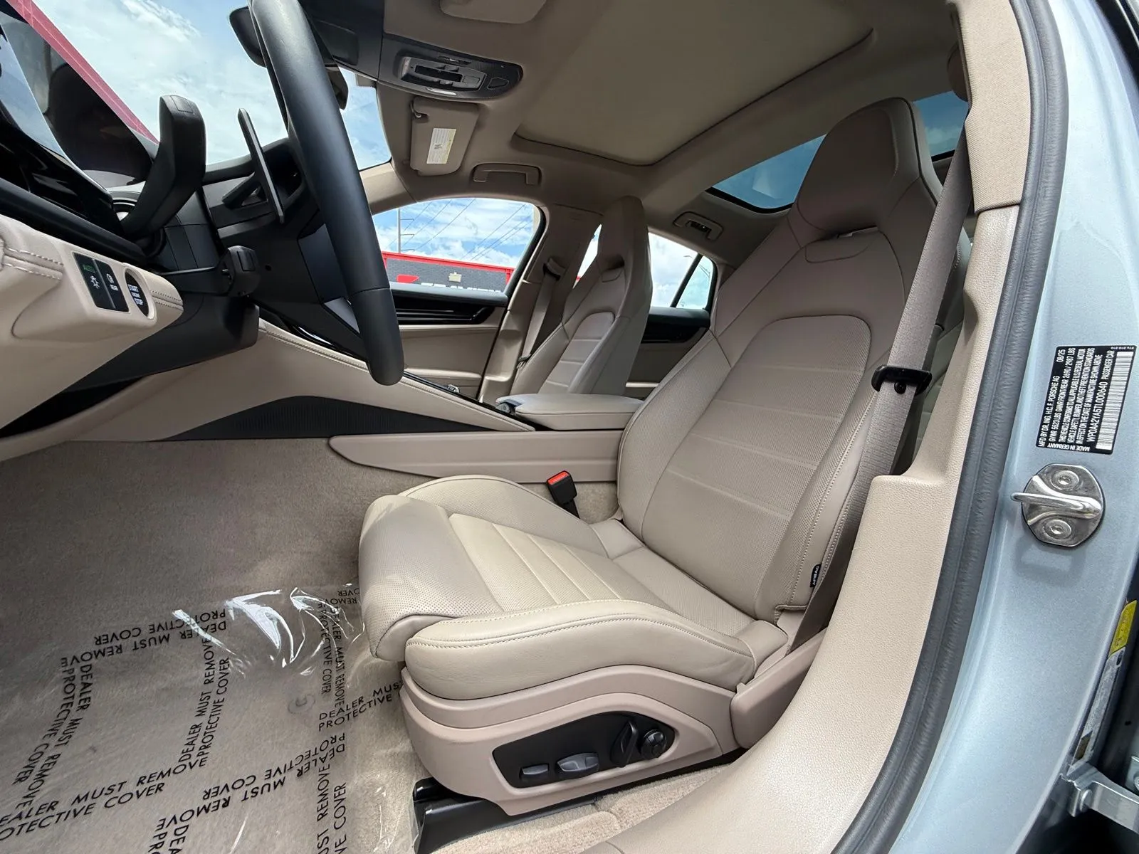 2026 Porsche Panamera Base - Photo 17