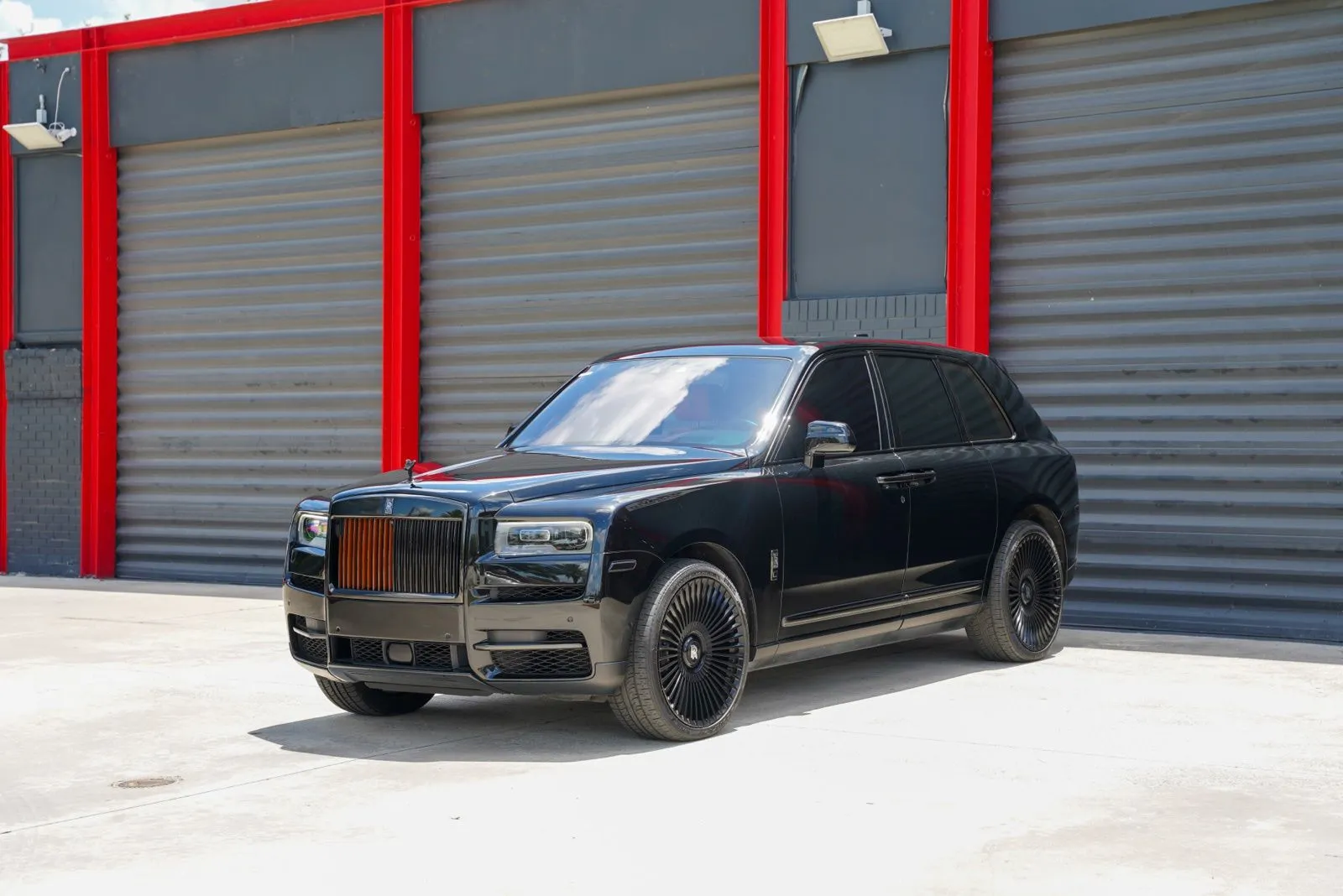 Black 2023 Rolls-Royce Cullinan Black Badge for sale in Hollywood, FL