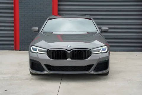 Photos of 2022 BMW 5 Series 530i xDrive for sale in Hollywood, FL at Gravity Autos Hollywood