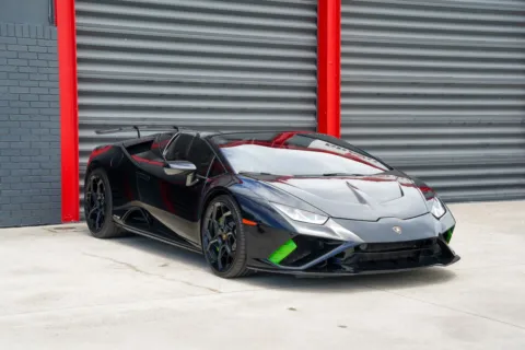 More photos of 2021 Lamborghini Huracan EVO at Gravity Autos Hollywood, FL