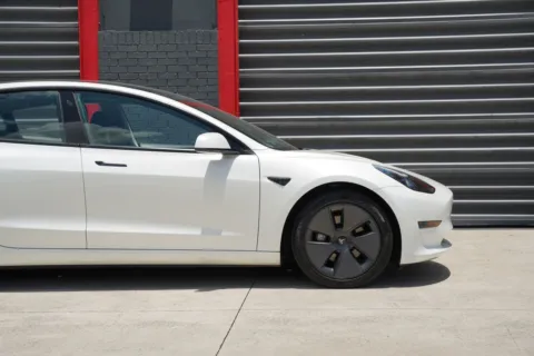 Photos of 2023 Tesla Model 3 for sale in Hollywood, FL at Gravity Autos Hollywood