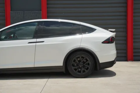 More photos of 2023 Tesla Model X at Gravity Autos Hollywood, FL