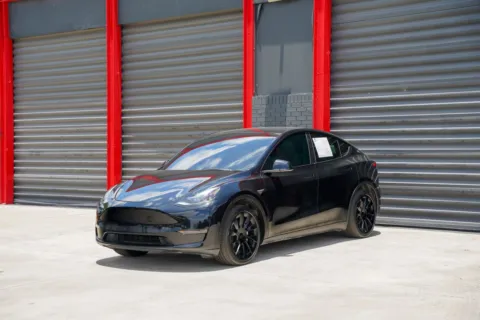 Black 2023 Tesla Model Y Long Range for sale in Hollywood, FL