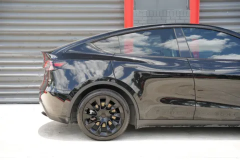 Photos of 2023 Tesla Model Y Long Range for sale in Hollywood, FL at Gravity Autos Hollywood