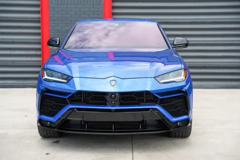Photos of 2022 Lamborghini Urus Pearl Capsule for sale in Hollywood, FL at Gravity Autos Hollywood