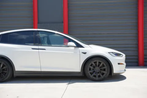 More photos of 2023 Tesla Model X Standard Range at Gravity Autos Hollywood, FL