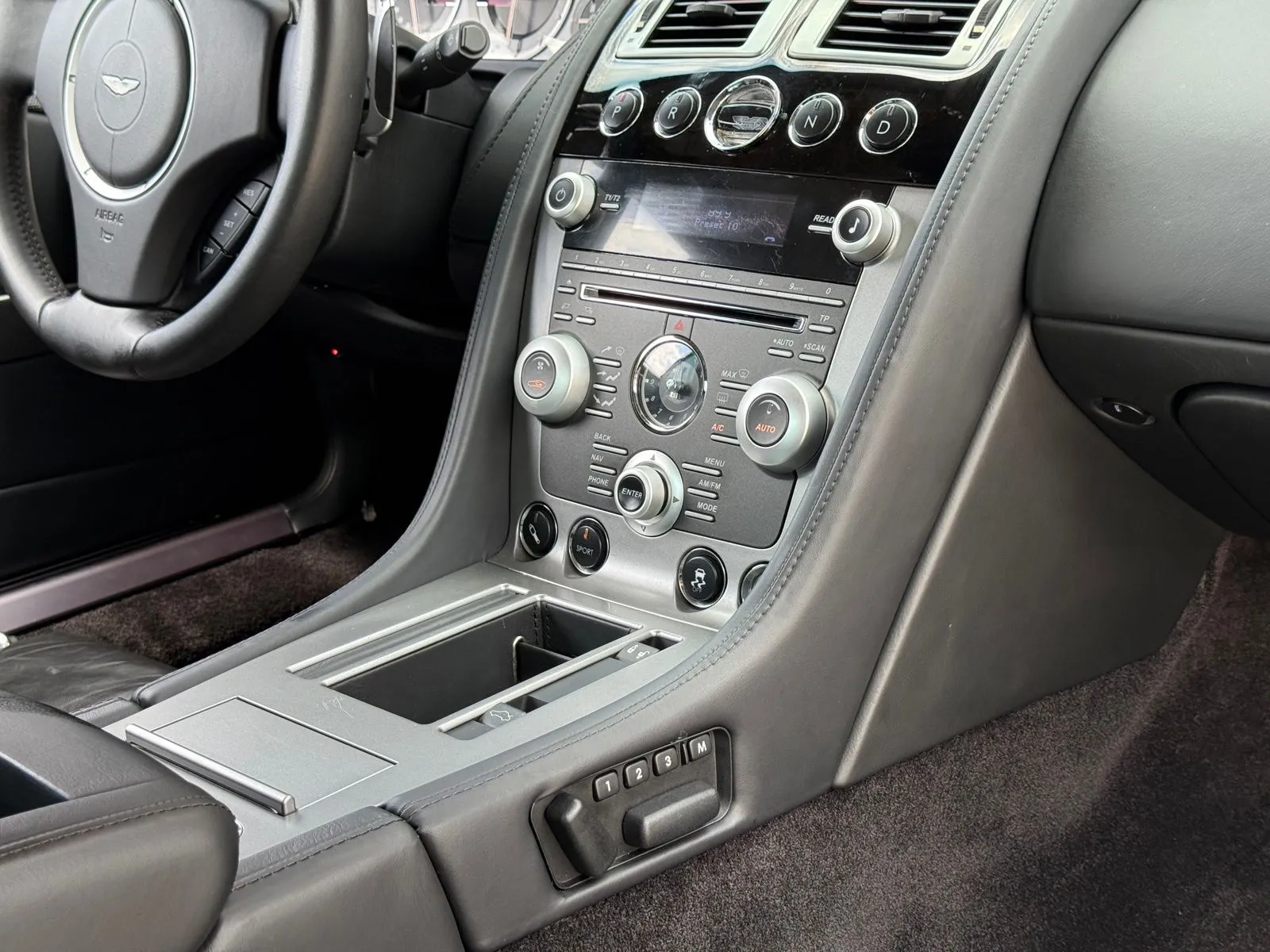 2011 Aston Martin DB9 Base - Photo 22