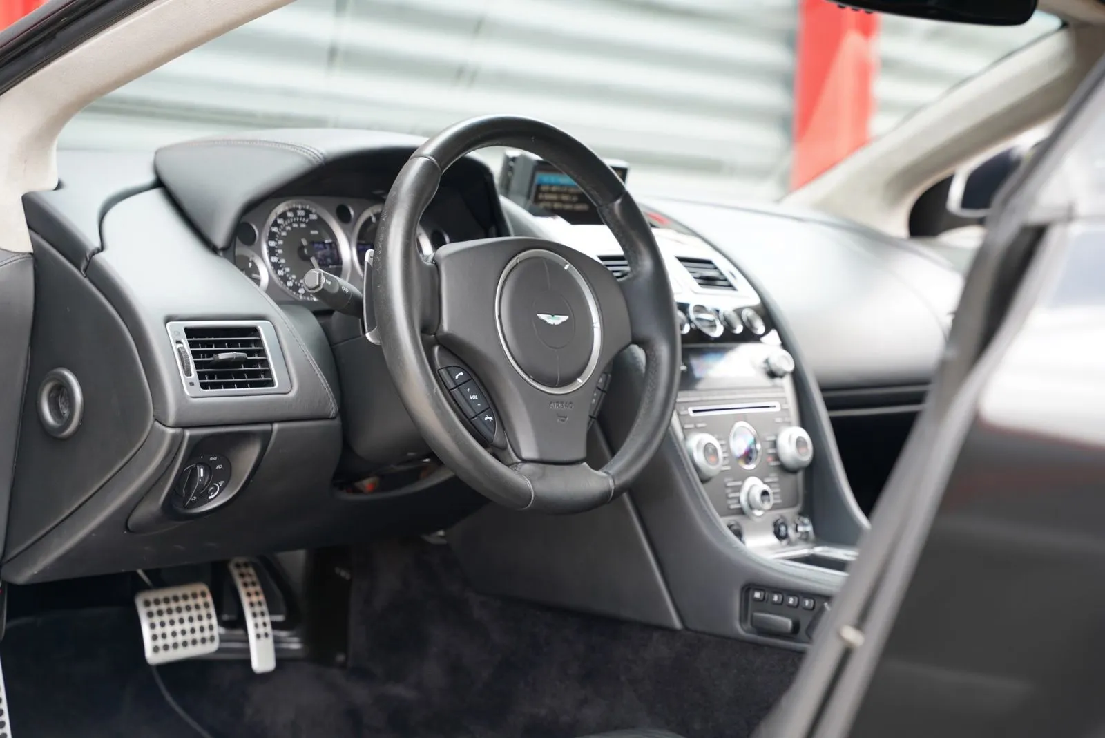 2011 Aston Martin DB9 Base - Photo 17