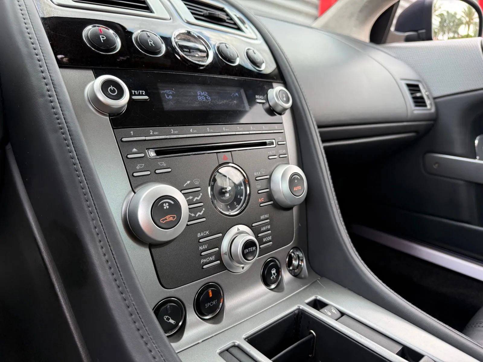 2011 Aston Martin DB9 Base - Photo 29