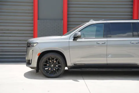 Another view of 2022 Cadillac Escalade ESV Sport Platinum for sale in Hollywood, FL at Gravity Autos Hollywood