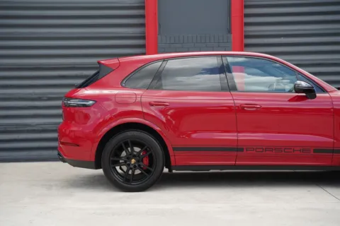 Another view of 2022 Porsche Cayenne for sale in Hollywood, FL at Gravity Autos Hollywood