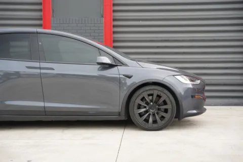 More photos of 2022 Tesla Model X at Gravity Autos Hollywood, FL