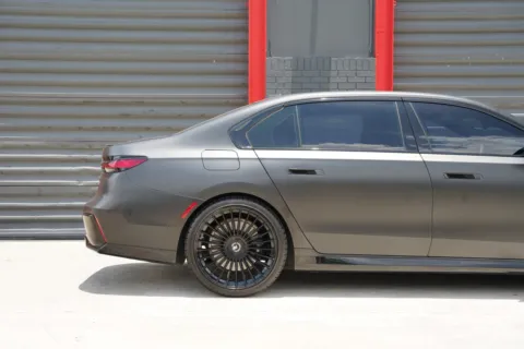 Photos of 2023 BMW 7 Series 740i for sale in Hollywood, FL at Gravity Autos Hollywood
